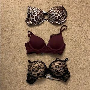3 Aerie and maidenform 32A/34AA bras